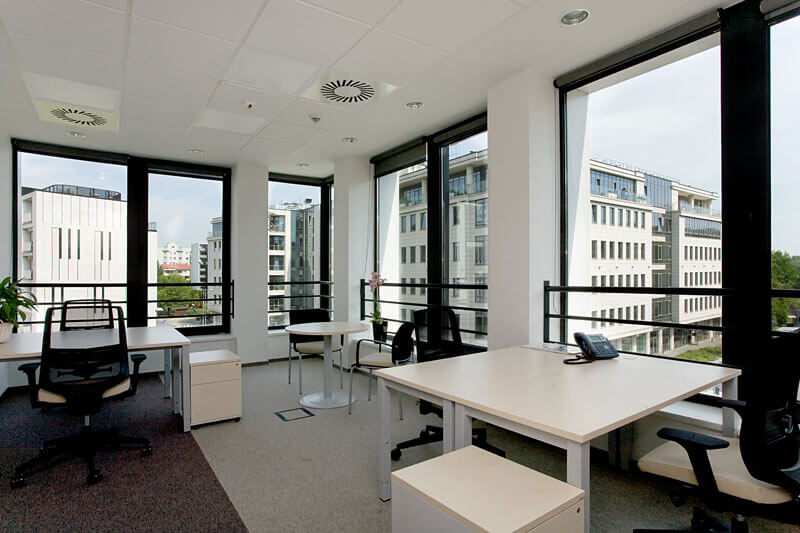 Biuro dla 6 os. w OmniOffice - Carpathia Office House