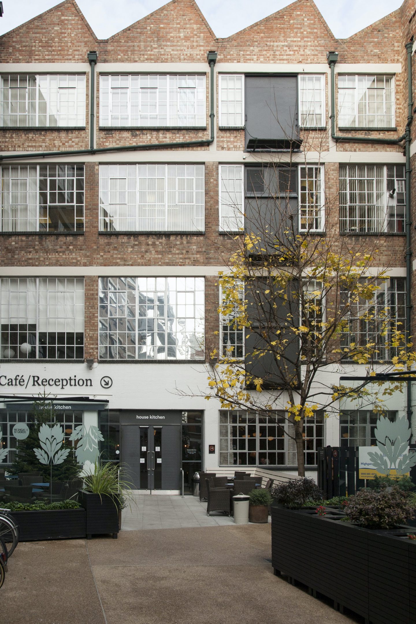 Wnętrza RX London - Highgate Studios